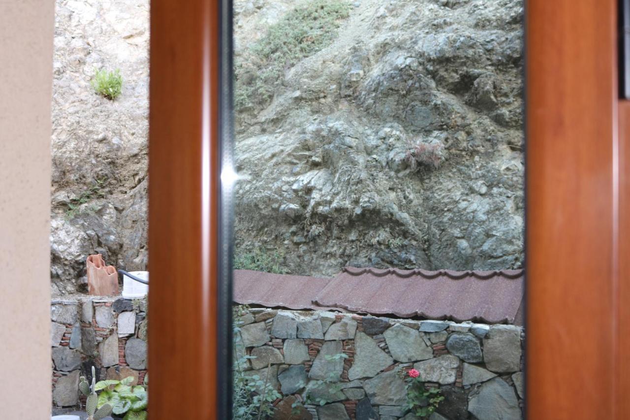 Georgiou Villa In Action Pelendri Ngoại thất bức ảnh