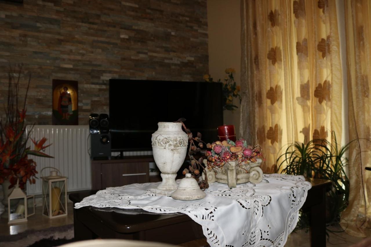 Georgiou Villa In Action Pelendri Ngoại thất bức ảnh