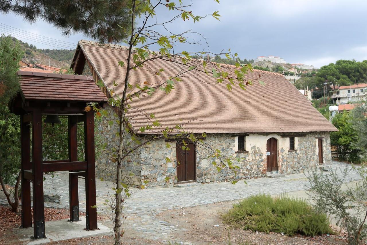 Georgiou Villa In Action Pelendri Ngoại thất bức ảnh